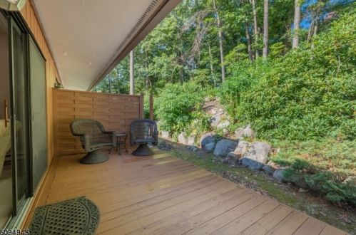 318 Eastview, Wharton NJ 07885-1762 exterior