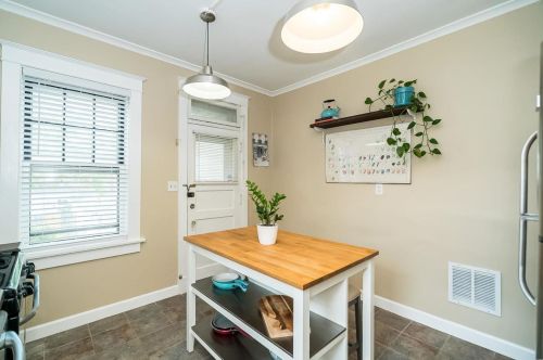 4974 Bancroft Ave, Saint Louis MO 63109-2416 exterior