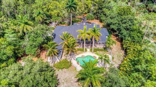 2565 68 St, Naples FL 34105-7225 exterior