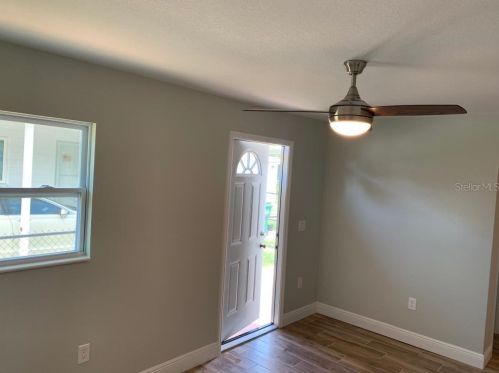 2911 Braddock St, Tampa FL 33607-1251 exterior