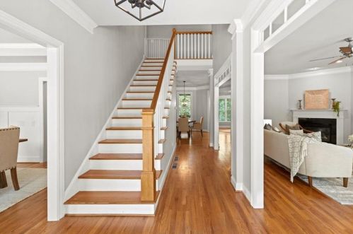 1732 Barfield Run, Atlanta GA  30318-2779 exterior