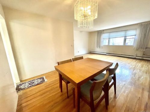 23 Kenyon Pl, Mount Vernon NY 10552-3018 exterior