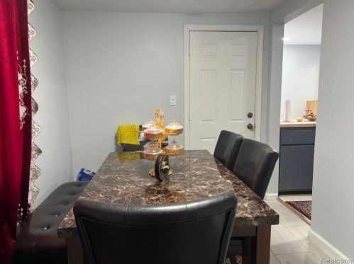 29805 Marquette St, Garden City MI 48135-3602 exterior