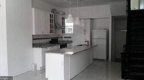 1643 Broad St, Philadelphia PA  19148-1003 exterior