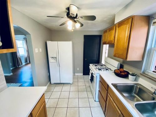 3006 Brentwood Ave, Pittsburgh PA  15227-2817 exterior