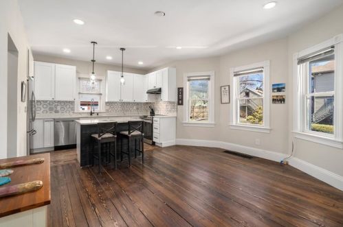 61 Tucker Ave, Providence RI  02905-3314 exterior