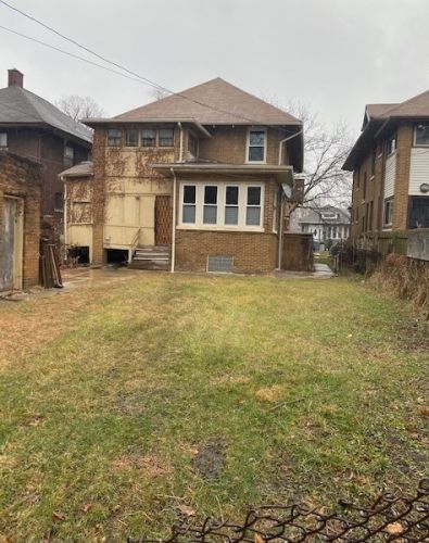 7234 Paxton Ave, Chicago IL  60649-2520 exterior