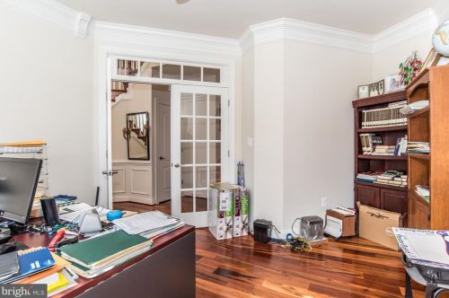 8106 Ashton St, Alexandria VA 22309-1345 exterior