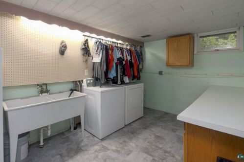 4750 Morris Thomas Rd, Duluth MN 55811-3750 exterior