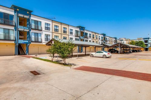 4414 Cedar Springs Rd, Dallas TX 75219-2028 exterior