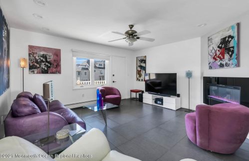 7 Gdn Way, Locust NJ 07760-2213 exterior