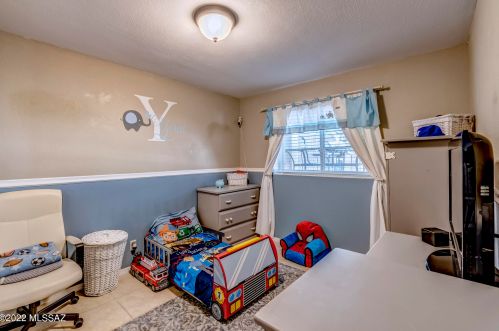 8239 Midnight Way, Tucson AZ 85741-1250 exterior