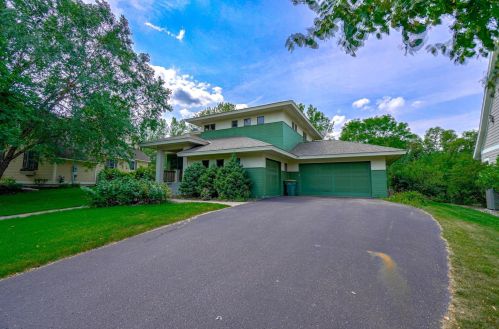 530 Newman Trl, Stillwater, MN 55082-4529