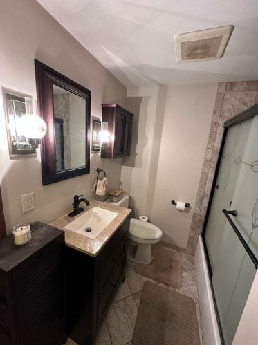 8585 Peebles Rd, Pittsburgh PA 15237-5722 exterior