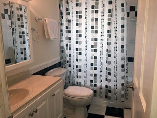 4050 Clay Dr, Atlanta GA  30360-2522 exterior