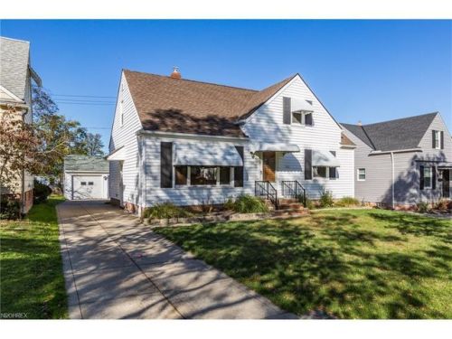 1708 238 St, Cleveland OH  44123-1533 exterior