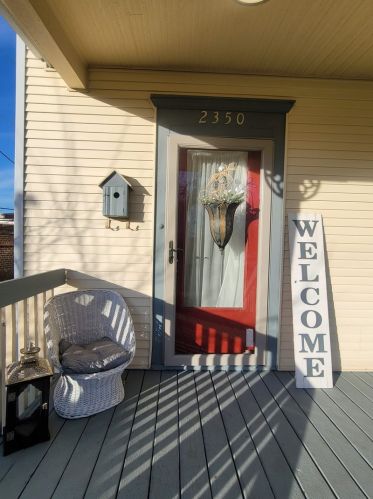 2350 110th St, Chicago, IL 60643-3218