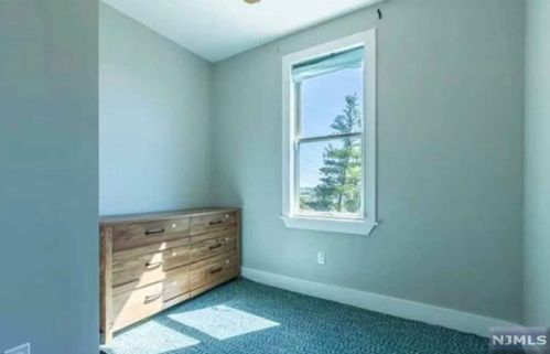 3 Prospect Ter, East Rutherford NJ  07073-1407 exterior