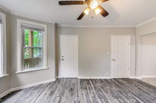 2947 Avers Ave, Chicago IL 60623-4543 exterior