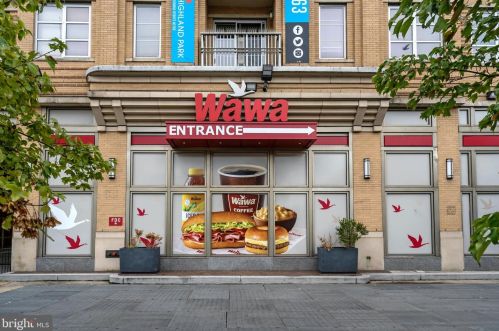 1401 Columbia Rd, Washington DC 20009-4711 exterior