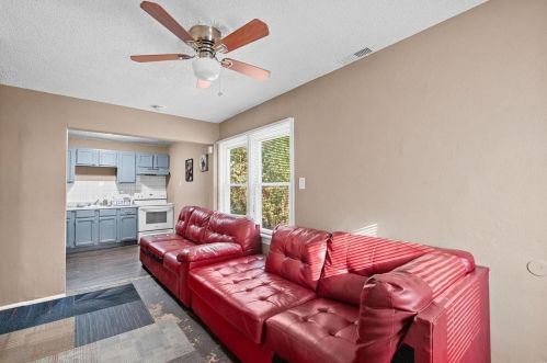 417 Mueller Ave, Saint Louis MO 63135-2538 exterior