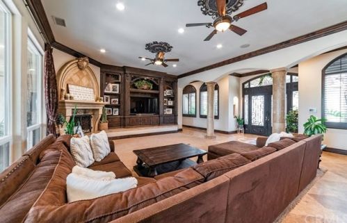 34515 Buck Rd, Temecula CA exterior