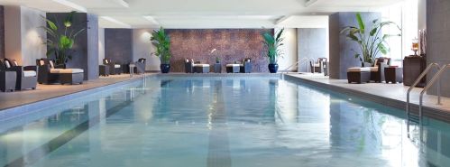 401 Wabash Ave, Chicago IL 60605-1208 exterior