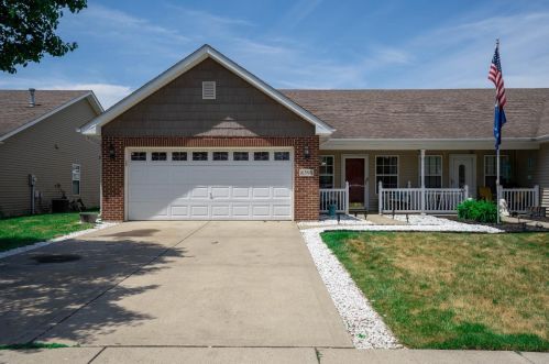 8398 Marshall Pl, Gary, IN 46410-5677