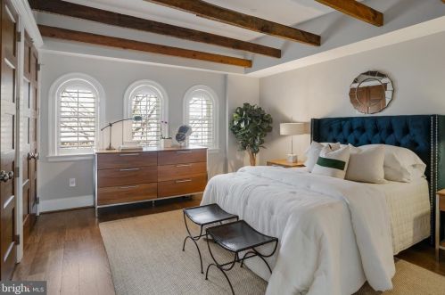 618 3 St, Washington DC 20002-4942 exterior