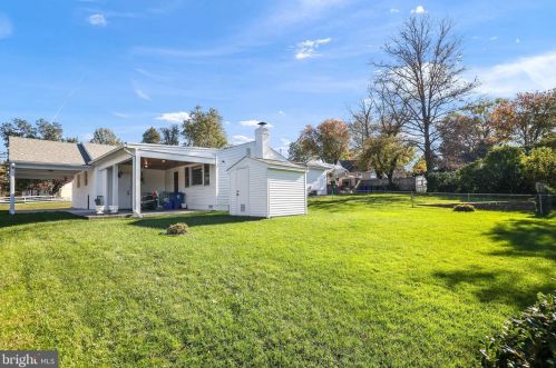 12722 Holdridge Rd, Silver Spring MD 20906-3830 exterior