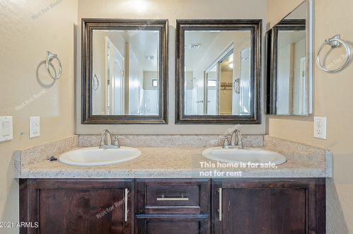 4905 5 Ave, Phoenix AZ 85041-3145 exterior