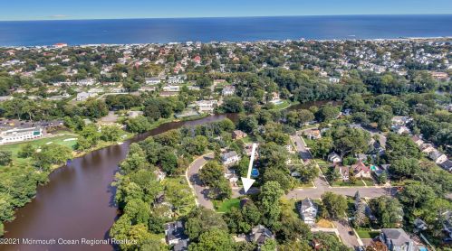 600 Edgemere Dr, Red Bank NJ 07711 exterior