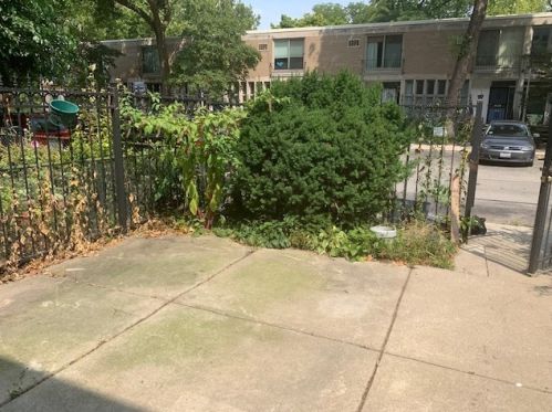 1414 55 St, Chicago IL 60632-4241 exterior