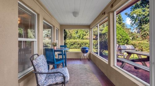 4038 Shorecrest Dr, Orlando FL 32817-1255 exterior