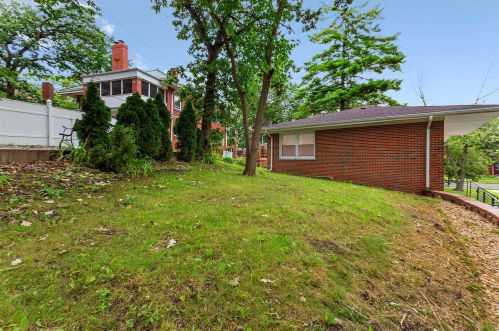 10826 Longwood Dr, Chicago IL  60643-3313 exterior