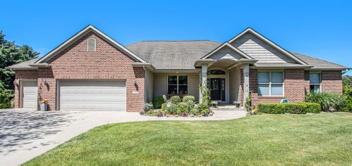 3363 Oakharbor St, Kalamazoo, MI 49009-8090