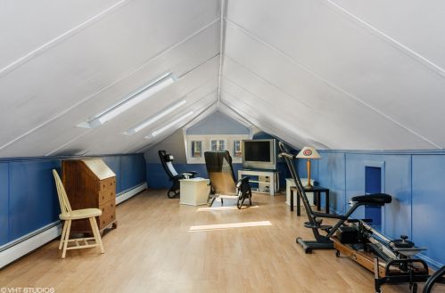 4435 Sacramento, Chicago IL 60655-2005 exterior