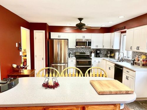 149 Freezer Rd, Middletown NY 10941-1821 exterior