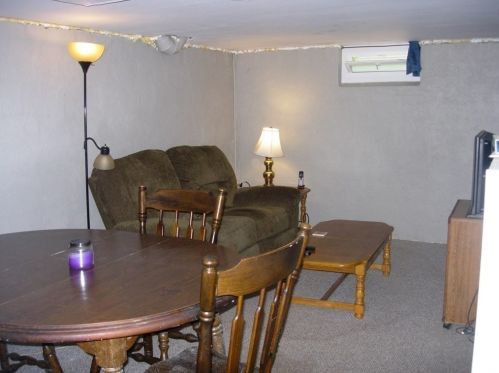 69 Powell Ave, Springfield MA 01118-2166 exterior