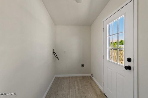 2902 Escuda Rd, Phoenix AZ 85050-3516 exterior