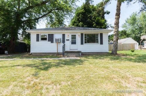 2941 Chiswick Ave, Wyoming, MI