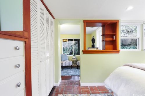 1196 Cornell, Berkeley CA 94706-1747 exterior