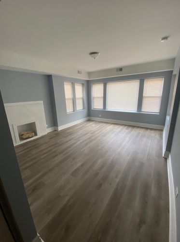 7337 Vernon Ave, Chicago IL 60619-1718 exterior