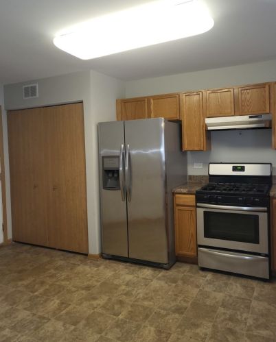 203 Macintosh Ave, Bull Valley IL 60098-7623 exterior