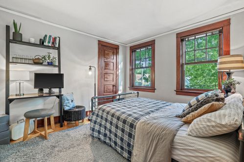 2867 Superior St, Milwaukee WI  53207-2550 exterior