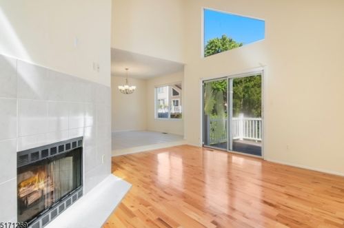 1109 Park Pl, Springfield NJ  07081-3504 exterior