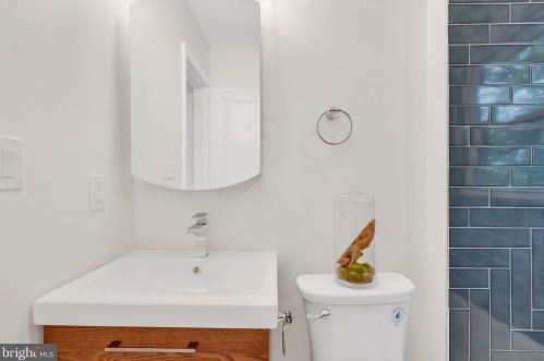 217 Atlantic St, Washington DC  20032-3043 exterior