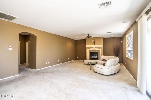 2698 Firestone Dr, Chandler AZ 85249-7387 exterior