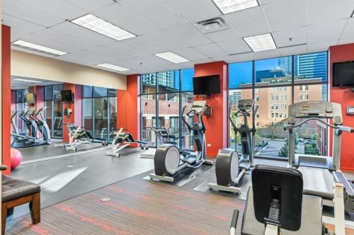 324 Jefferson St, Chicago IL  60661-1324 exterior