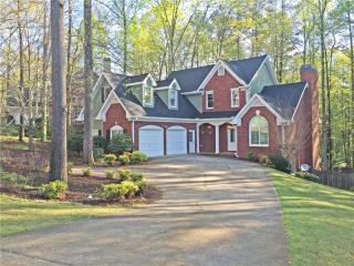 4550 Hamptons Dr, Alpharetta GA  30004-2993 exterior